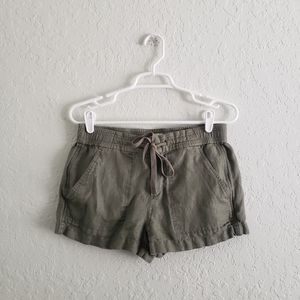 Lou & Grey Linen Blend Army Green Soft Casual Shorts
